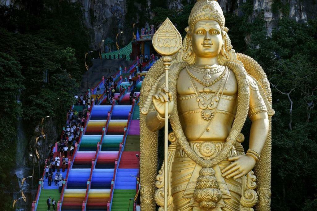 Lavana Hotel Batu Caves Exterior photo